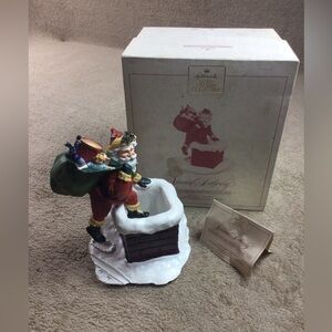 Vintage hallmark Santa gold crown collection special delivery